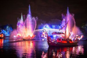 Disney's Animal Kingdom (Florida)- Show: Rivers of Light