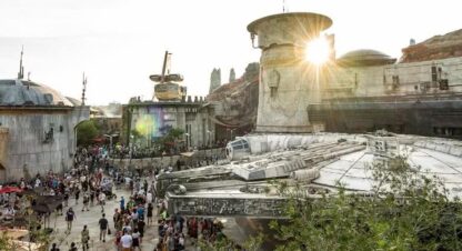 Star Wars Galaxys Edge Cover