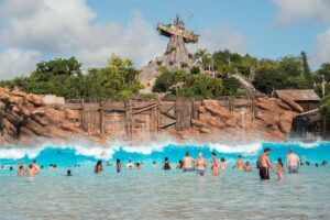 Lagoon Surf Pool Disneys Typhoon Lagoon