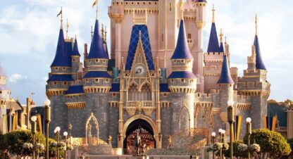 Magic Kingdom Cinderella Schloss Neu Gold Cover