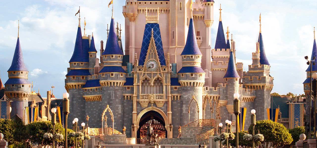 Magic Kingdom Cinderella Schloss Neu Gold Cover