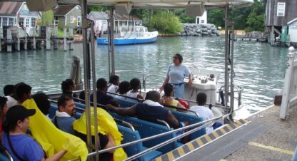 Die spektakuläre Jaws-Bahn in Universal Studios Florida - Freizeitpark Foto-Archiv