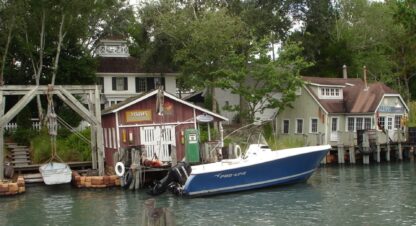 Die spektakuläre Jaws-Bahn in Universal Studios Florida - Freizeitpark Foto-Archiv