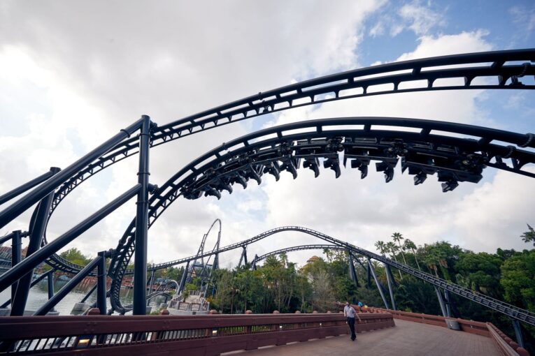 Eröffnungsdatum für Jurassic World VelociCoaster: Achterbahn in Islands of Adventure