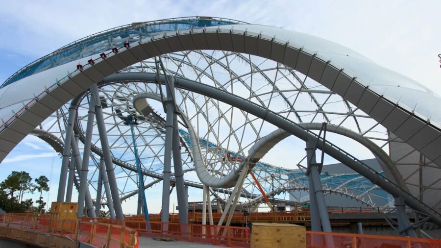 TRON Lightcycle / Run startet Test-Phase Canopy