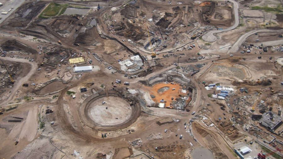 Baustellen-Update von Universal’s Epic Universe: Hochbau gestartet, Donkey Kong, Monster-Bereich und mehr (Juni 2022)