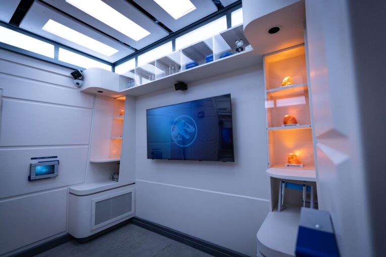 Escape Room: "Jurassic World Escape"